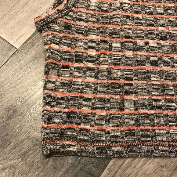 ARITZIA Wilfred Free Knit High Neck Crop Tank Size XS - Picture 2 of 6